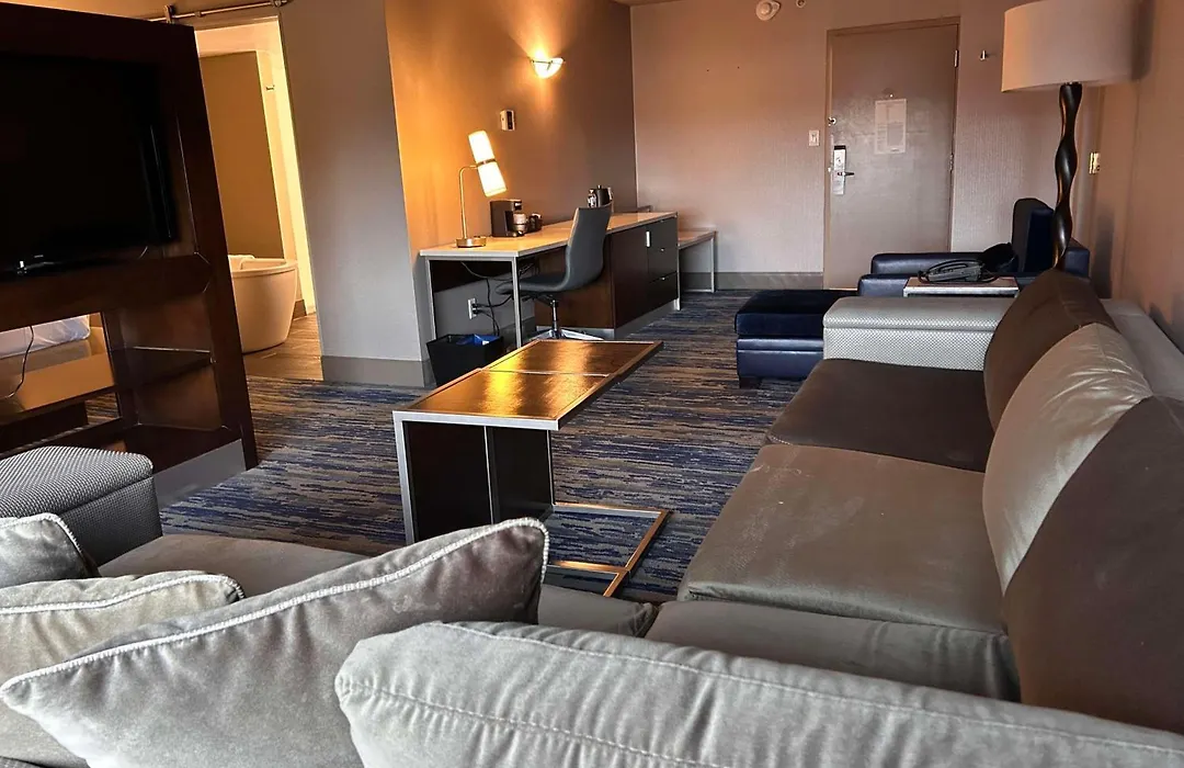 Skyline Hotel Detroit Airport, Surestay Collection By BW-1