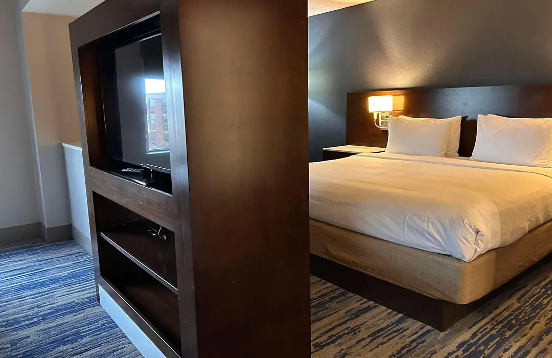 Skyline Hotel Detroit Airport, Surestay Collection By BW-1